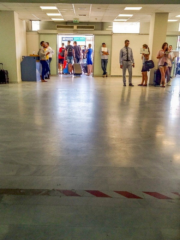 Встреча на трансфер в аэропорту Ираклиона